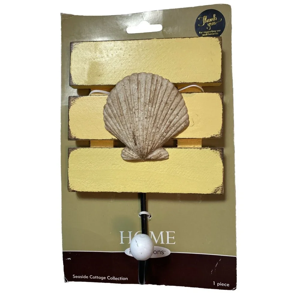 Home Inspirations Wall Hooks 1 PAIR 2 Seashell Shabby Seaside Cottage Ocean Wood